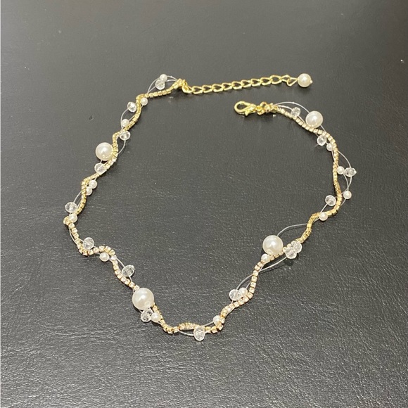 Stunning and Elegant Choker Necklace Accessory Jewelry - Picture 4 of 7